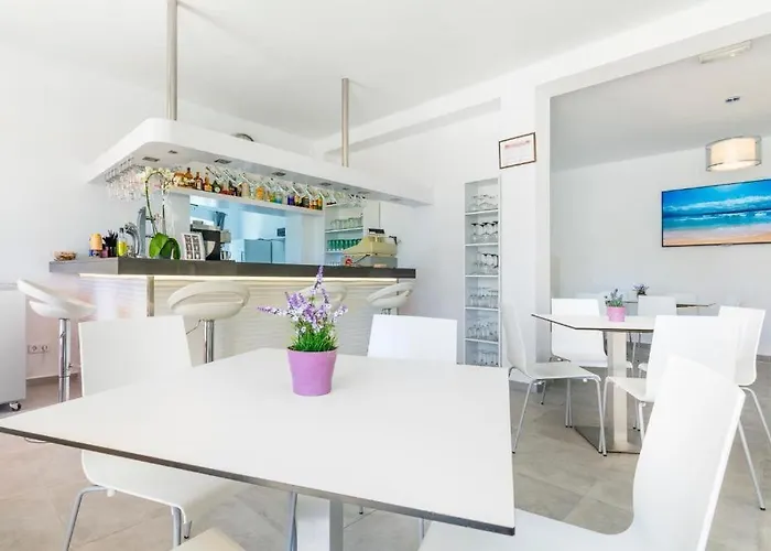 Apartmanhotel Panorama By Youroom Port de Pollença